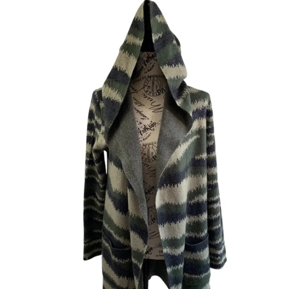 Anthropology Maxsport hooded cardigan women’s small